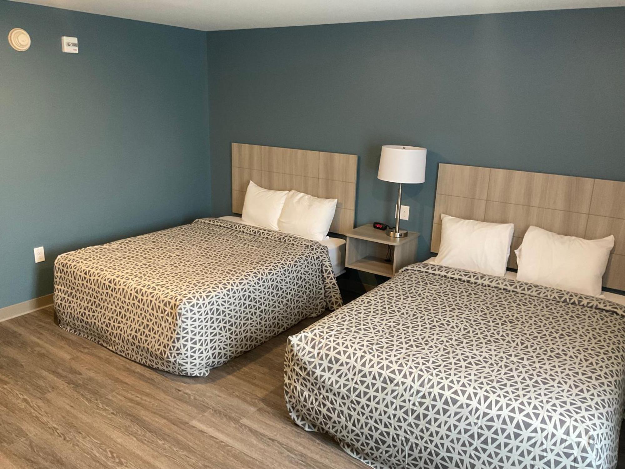 Woodspring Suites Winston-Salem Near Hanes Mall מראה חיצוני תמונה