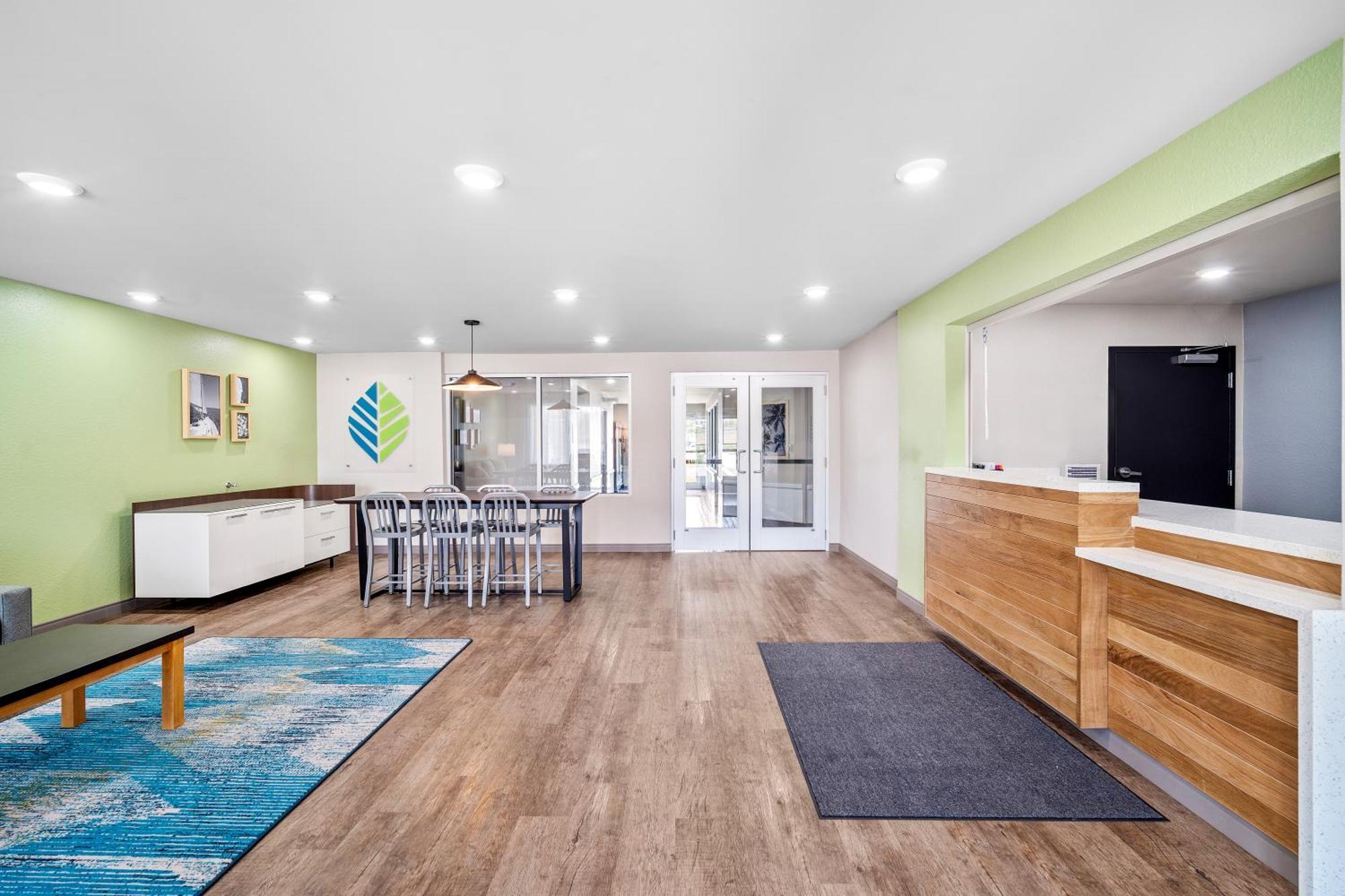 Woodspring Suites Winston-Salem Near Hanes Mall מראה חיצוני תמונה