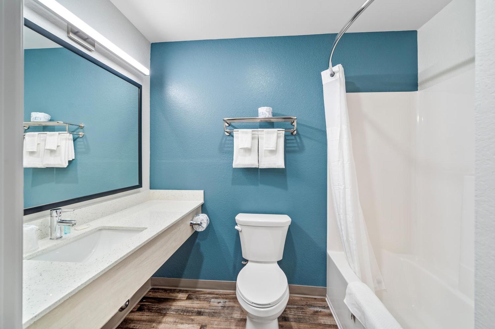 Woodspring Suites Winston-Salem Near Hanes Mall מראה חיצוני תמונה